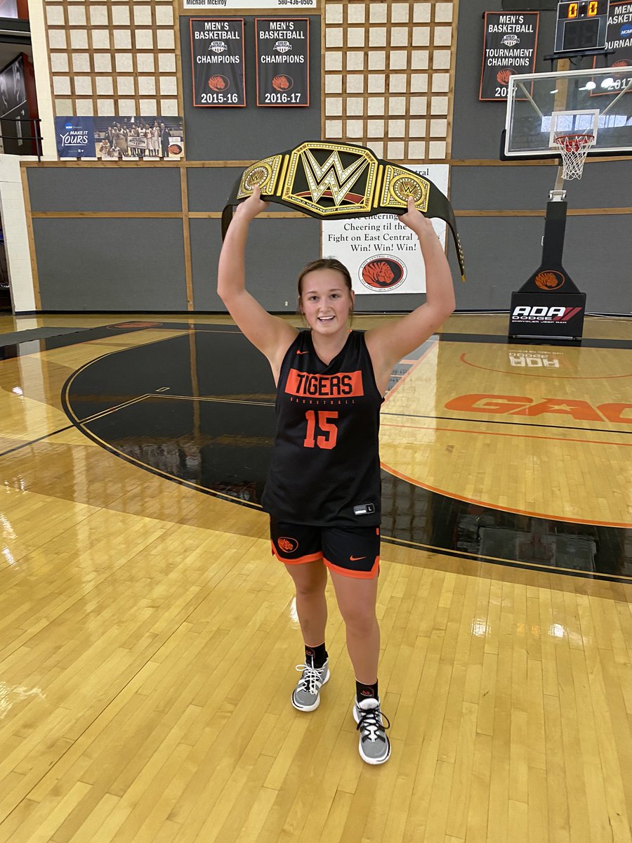 CoachcoleECU's tweet photo. And the New week 3 champ @KaceyLynn02 https://t.co/P7G2pjGREC