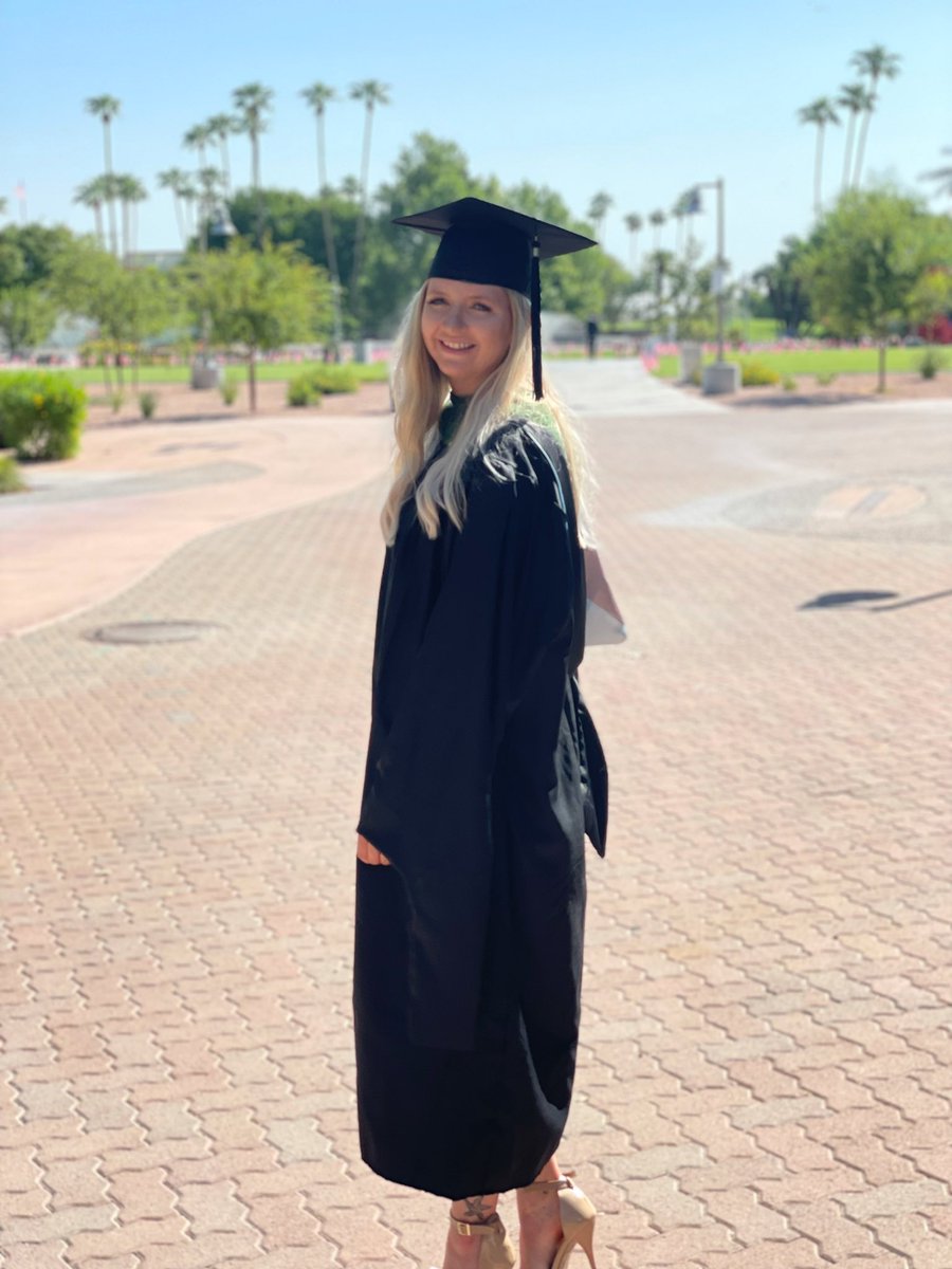 Colleen1596's tweet photo. This is the culmination of every ounce of hard work and I can’t believe we really did it. Only 1 more test and I’ll officially be Colleen Fay, PA-C; coming to your local ER in t-minus 1 month! 👩🏼‍⚕️🎉 https://t.co/pchckiynwo