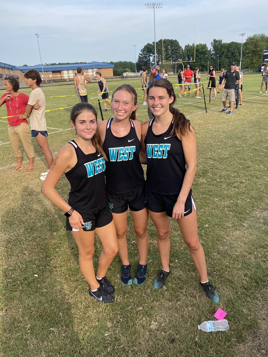 Wednesday was the first QCC Cross Country meet. A great event hosted by <a href="/athletics_sss/">Smithfield-Selma Spartan Athletics</a> Boys top 3 included:
🥇 Alex Topoly  <a href="/athletics_sss/">Smithfield-Selma Spartan Athletics</a> 
🥈 Matthew Stoudt <a href="/AycockAthletics/">Aycock Athletics</a> 
🥉 Lance Surles <a href="/WJWildcatSports/">WJ Athletics 🐾</a> 

Girls top finisher was CC Hamrick from <a href="/WjhsNc/">West Johnston High School</a>