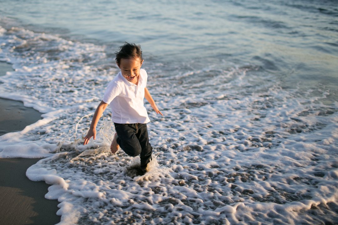ChristinaChoRAW's tweet photo. "What was wonderful about childhood is that anything in it was a wonder. It was not merely a world full of miracles, it was a miraculous world. "

-G.K. Chesterton
.
.
.
.
.
#childhoodquotes #candidchildhood #letthemplay #newportbeach #familyphotographer https://t.co/obR90bkKYb