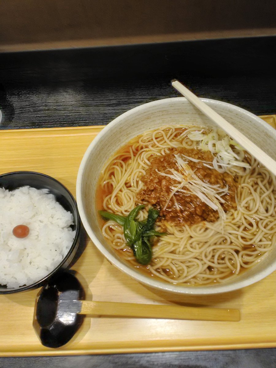 かつみ S Tweet 毎度の遅い朝ごはん 土曜日だかんね 鴨肉そぼろカレー南ばん 腹が減り過ぎで 2倍盛 ごはん これで夕方まで頑張りますよん ｰ Wｰ ｷﾘｯ O O W O O E ヽj ｷｺｷｺ ヨロシクねん Trendsmap