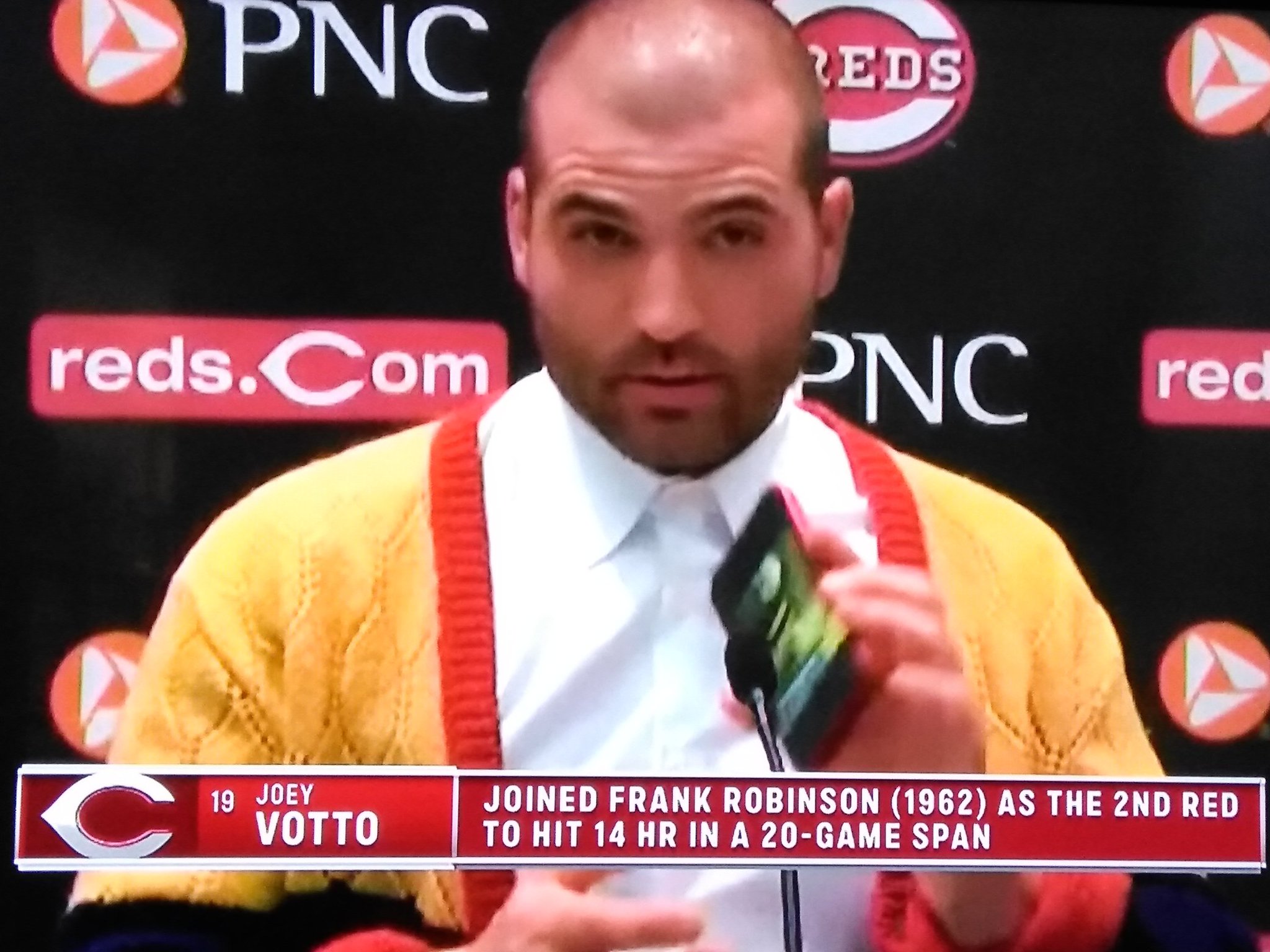 YADI GOES DEEEP!!
Also, happy birthday,Joey Votto. 