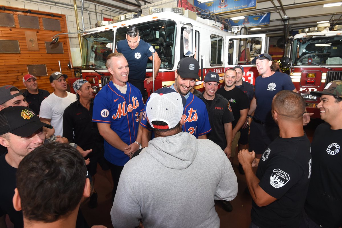 FDNY's tweet photo. Thank you New York Mets players Noah Syndergaard and Richard Hill for visiting FDNY #Engine325 #Ladder163 in Queens, continuing the tradition of visiting a firehouse around the anniversary of September 11. (Photo Credit: @Mets) https://t.co/apwMyISd82