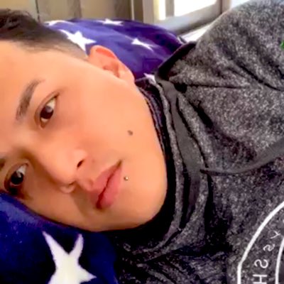 pxanderzu's tweet photo. #NewProfilePic https://t.co/b3bstS1isl