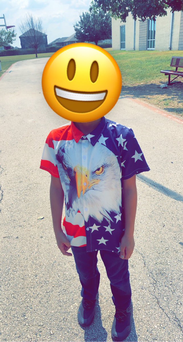 Hands down the best representation of remembering 9/11 and #EaglePride! Happy Friday! @FEScomal #FabulousFourth