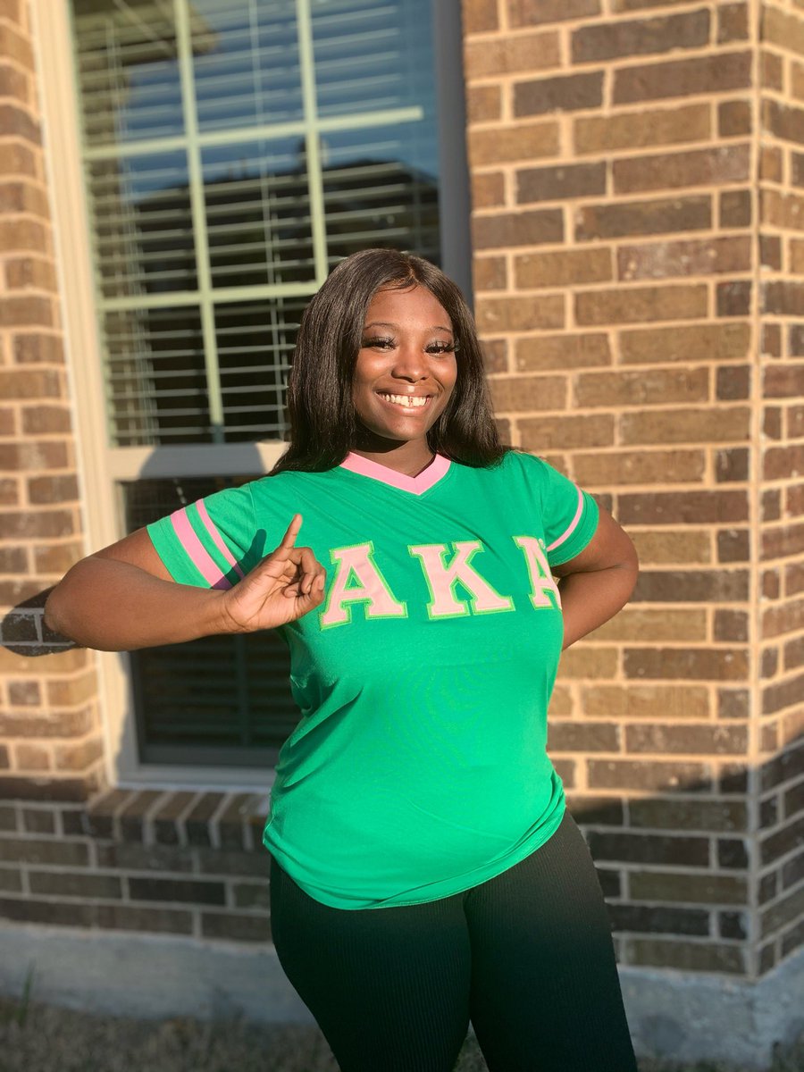 Introducing one the Pretty Pearls of the Beta Kappa Chapter: Chloe St. John. Chloe is a senior majoring in criminal justice and serves as the vice president of the Beta Kappa Chapter while being an RA. Her goal after college is to purse a career as a correctional officer!