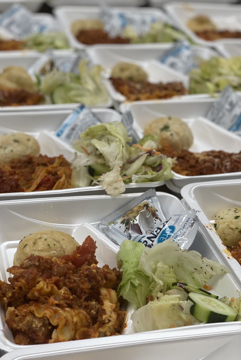 Chef_McCoy's tweet image. Game day Pre-Game Meals #Nodays off #theyworkhard