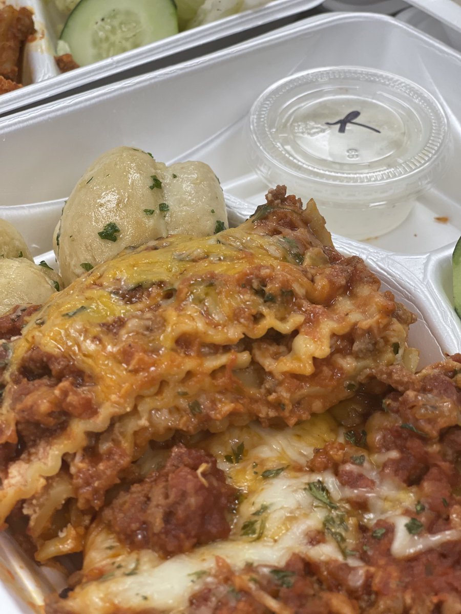 Chef_McCoy's tweet image. Game day Pre-Game Meals #Nodays off #theyworkhard