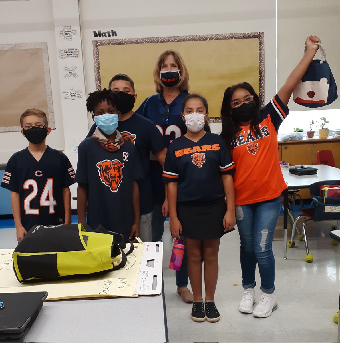 Robin Sterrett tweet media