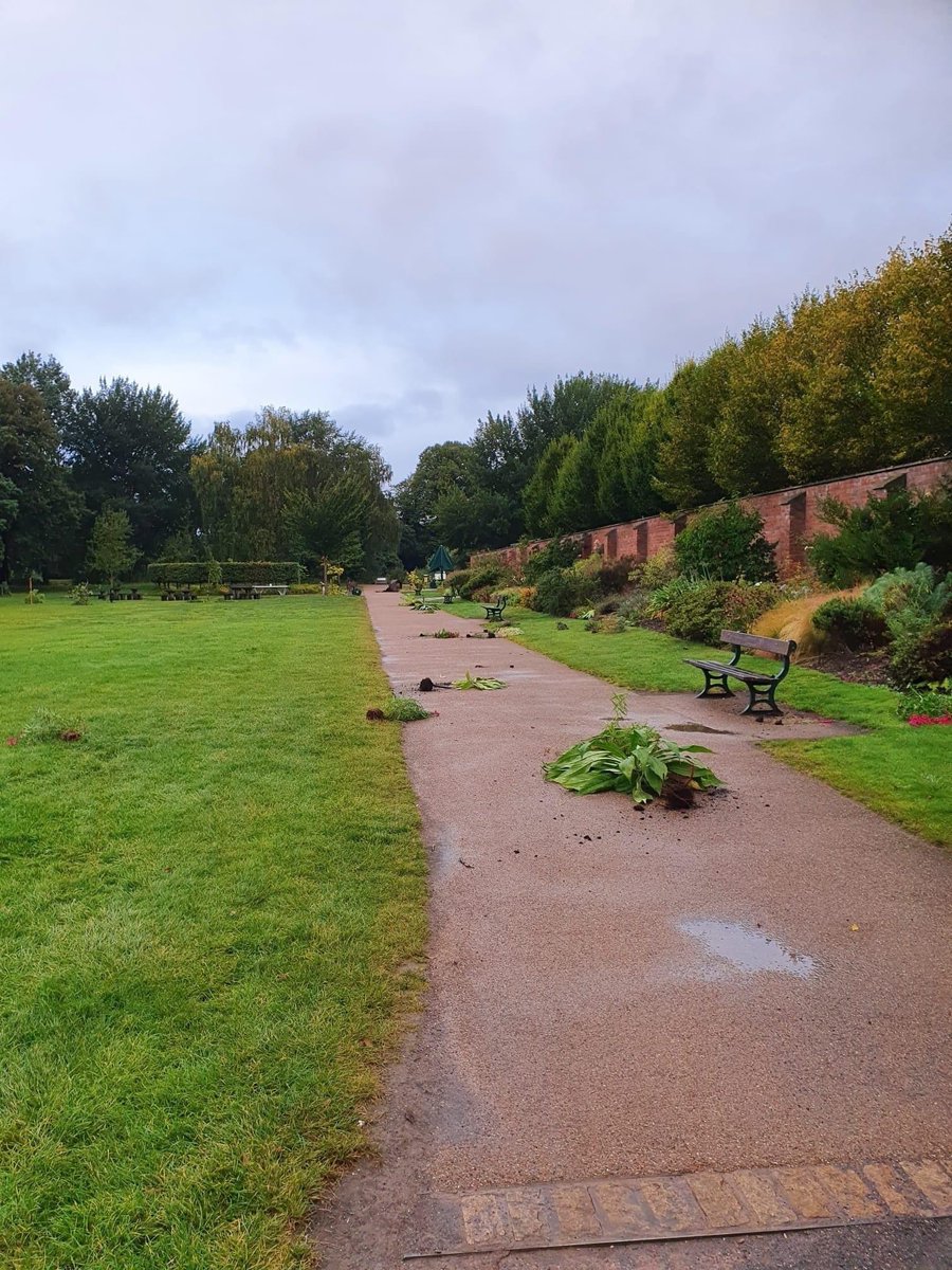 I Loves The ‘Diff tweet media