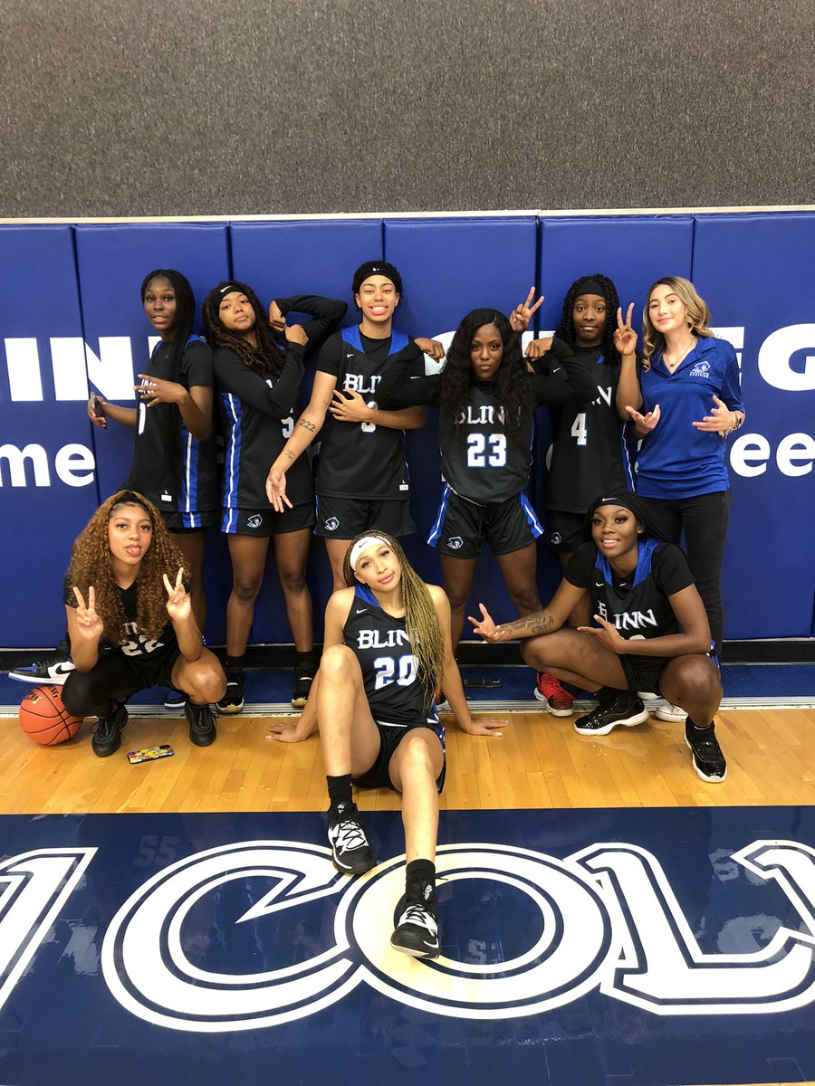 Hey Hey Hey , it was picture day 💙🎉
