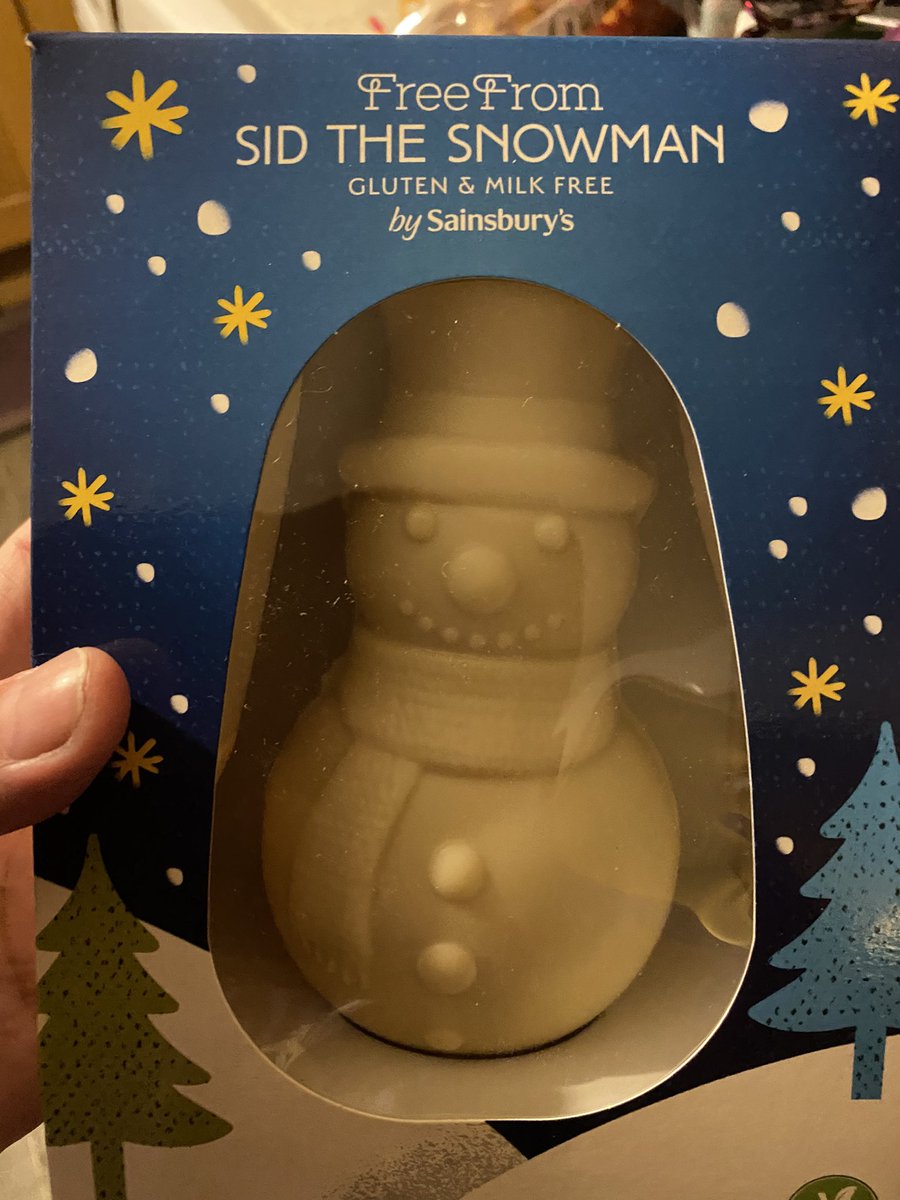 cggf18's tweet photo. Meet Sid the snowman one part of the @sainsburys Christmas #glutenfree #vegan #dairyfree range https://t.co/vtM1dFL9wO