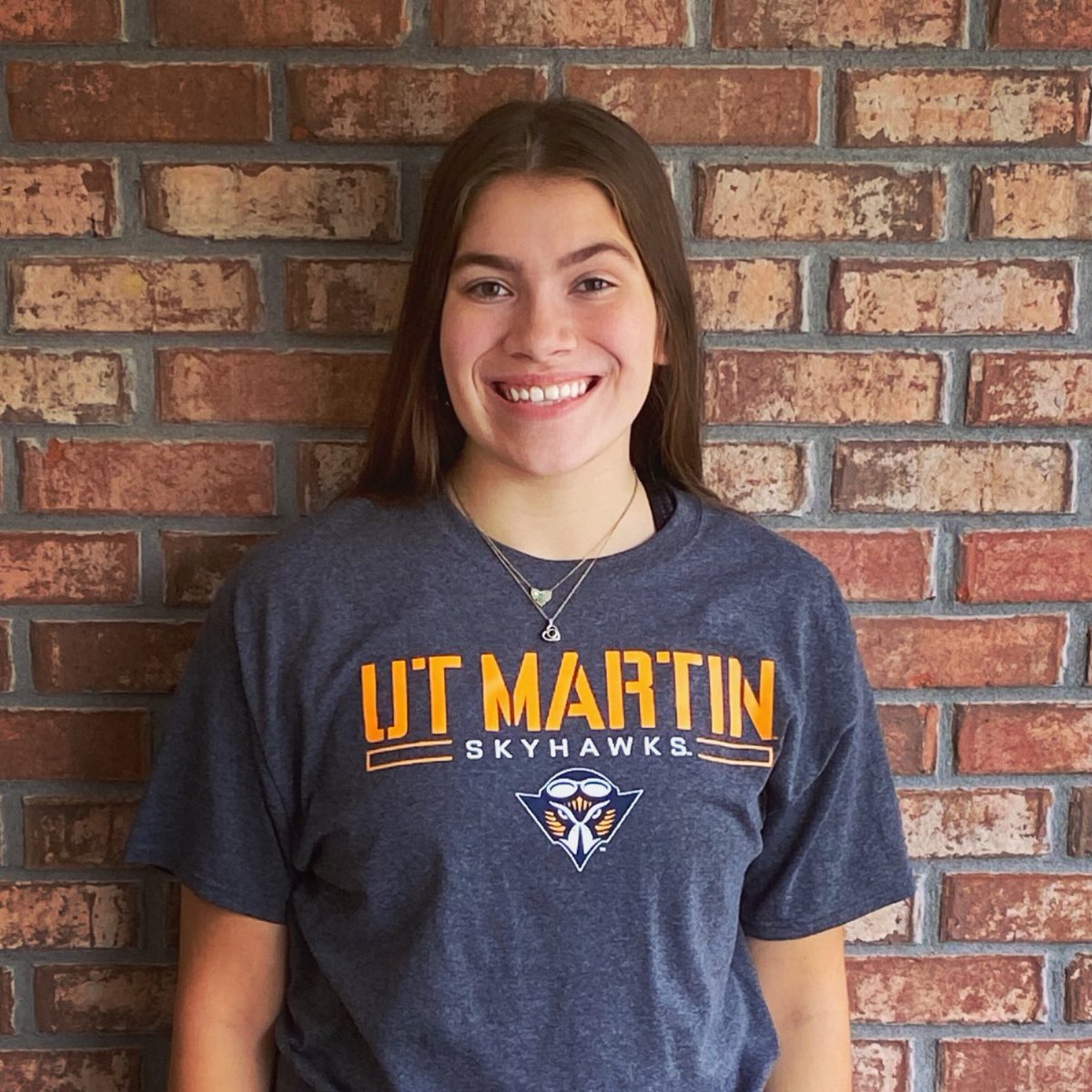 ClaraGarland8's tweet photo. 110% COMMITTED!!🧡💙 @UTMartinWBB https://t.co/ORPa3qJBUd