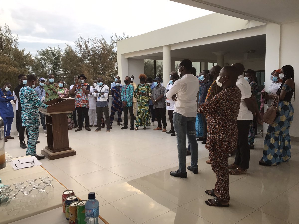phil_robert_67's tweet photo. Jean-Henock Viayinon a décidé de quitter ENGIE Energy Access Bénin le 15/09 prochain. Merci à ce talentueux jeune homme pour son immense contribution aux brillants résultats crédit de l’entreprise ! Très bonne continuation à lui ! https://t.co/Emeja9CPSv