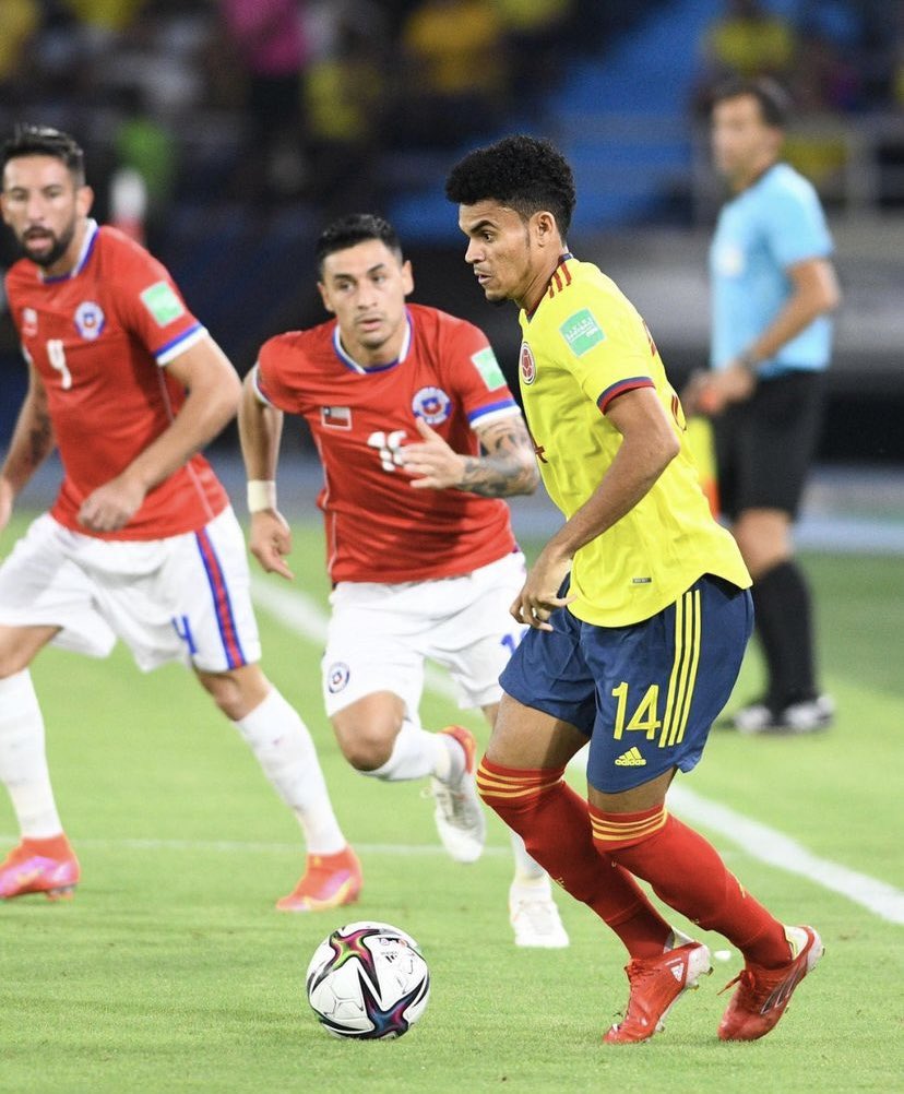 LuisFDiaz19's tweet photo. Grande mi sele 🇨🇴 seguimos 🙏🏻💪🏻 https://t.co/zTrRQ1OEpV