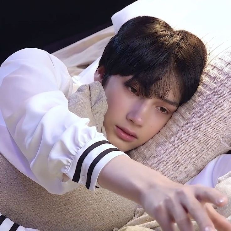 beomgamer's tweet photo. siempre diré que hueningkai es  la personita mas unique de este universe https://t.co/6dPeoH8v8g