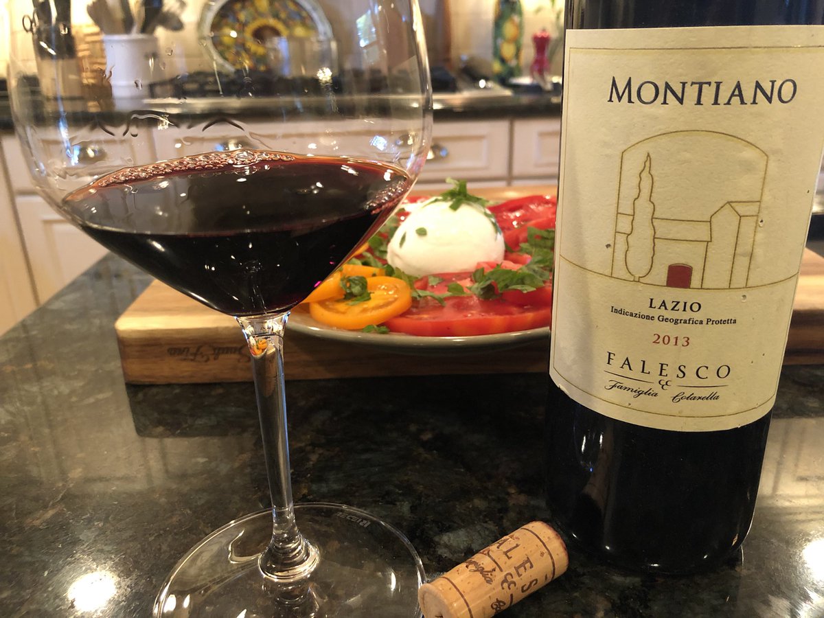 JohnMFodera's tweet photo. From other parts of the Orto.  #Tuscanvines #lazio https://t.co/jnESx6Gcba