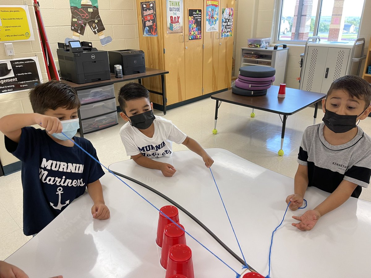Flores_STEM's tweet photo. The best thing I heard today, “I want to do this challenge at home with my family because we’re a team too!” 🥰 It was a great end to the week! #teamwork #nisdSTEM @NISDMurnin https://t.co/MA9jkZD8zu