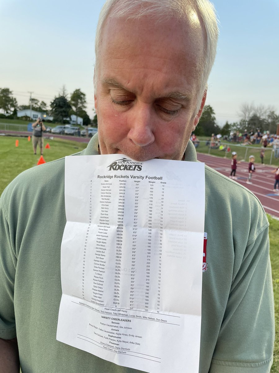 MattRandazzo's tweet photo. Sports guys helping sports guys! Thanks again @jaykidwellwhbf for letting me take a picture of your roster #multitaksing https://t.co/Htx39DM9PP