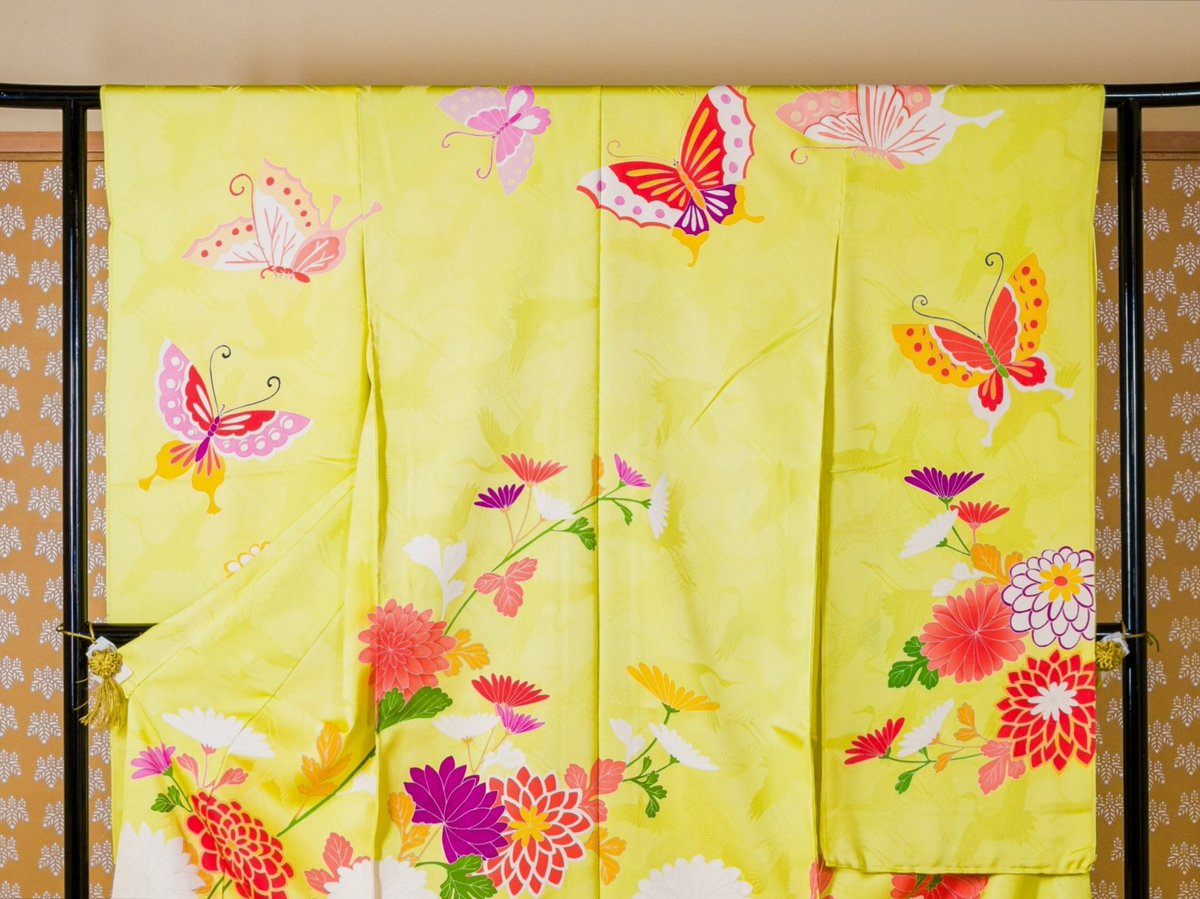 kimono_fukuya's tweet photo. ~営業について~
▪️お客様1組ずつのご対応
事前のご連絡ご予約にて、お客様にゆったりと、ご覧頂く形にしております。
※事前に、電話にてご相談→ご来店予約下さいm(_ _)m。
#ハタチ #kimono #kimonostyle #kimonolove #japanesetextile #縁起がいい #着物好きな人と繋がりたい #徳島市 呉服 婦久や https://t.co/1V6uyjiC8c