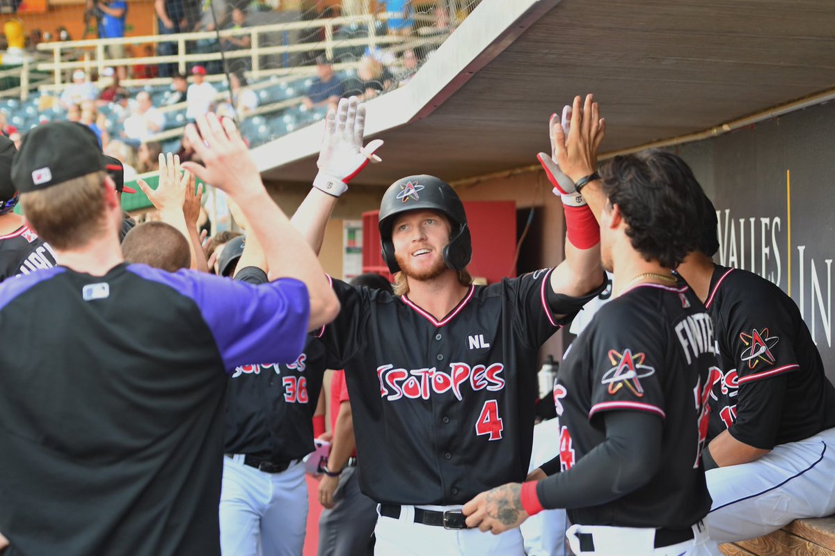 ABQTopes's tweet photo. @tsnyder28 hit another ball a very long way, as his two-run homer gives the Topes a 2-0 lead over El Paso! https://t.co/SRc3bJOimi