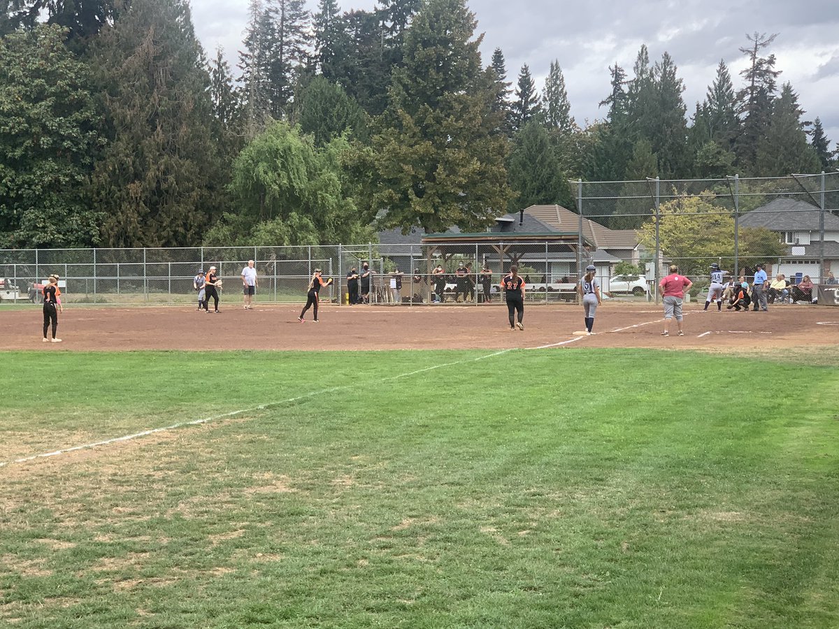 skyviewstormwa's tweet image. Skyview softball driving in runs! Ladies puttin in work on a beautiful Friday here in Storm Nation! @SkyviewAthletic #RollStorm #SHSTogether