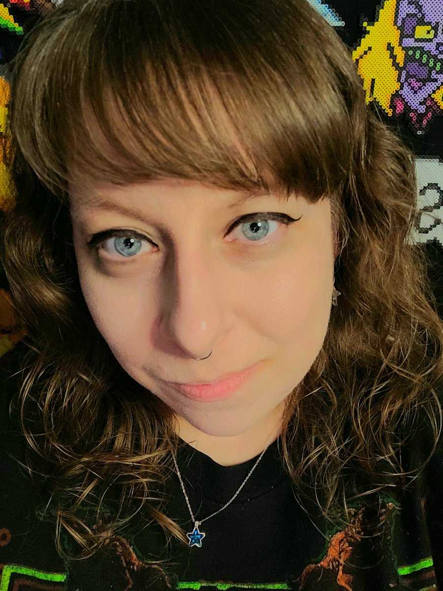 StargazerVictoria tweet media