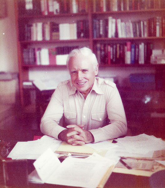 Journalist William Bradford Huie concealed additional murderers of Emmett Till in 1955 because he couldn’t get releases from all of them for his Look magazine interview. 

bit.ly/3A6Hyfa