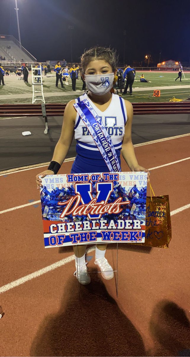 Cheerleaders of the week📣