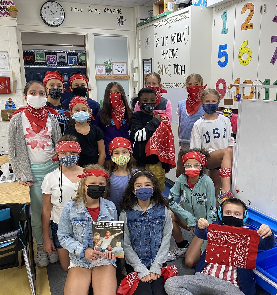 MrsJMette's tweet photo. We will remember to be compassionate and courageous. #themanintheredbandana @62schools https://t.co/dU0SNxqi2f