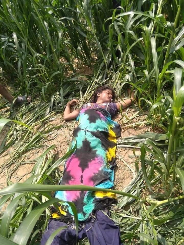 amitkumar_azad2's tweet photo. अलीगढ़ के अकराबाद थाना क्षेत्र के नगला रंजीता गांव में दलित बेटी की हैवानियत के बाद गला दबा कर जिस निर्ममता से हत्या की गई है। बहुत दु:खद है! @dgpup 
@aligarhpolice दोषियों को गिरफ्तार कर तुरंत फांसी की सजा तक पहुंचाया जाए। https://t.co/0NCBTJ1sh7