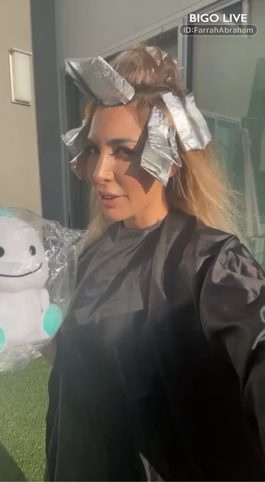 Farrah Abraham posted a wonderful post.  https://t.co/hiZrypWVyX https://t.co/QrOTJIEvFV