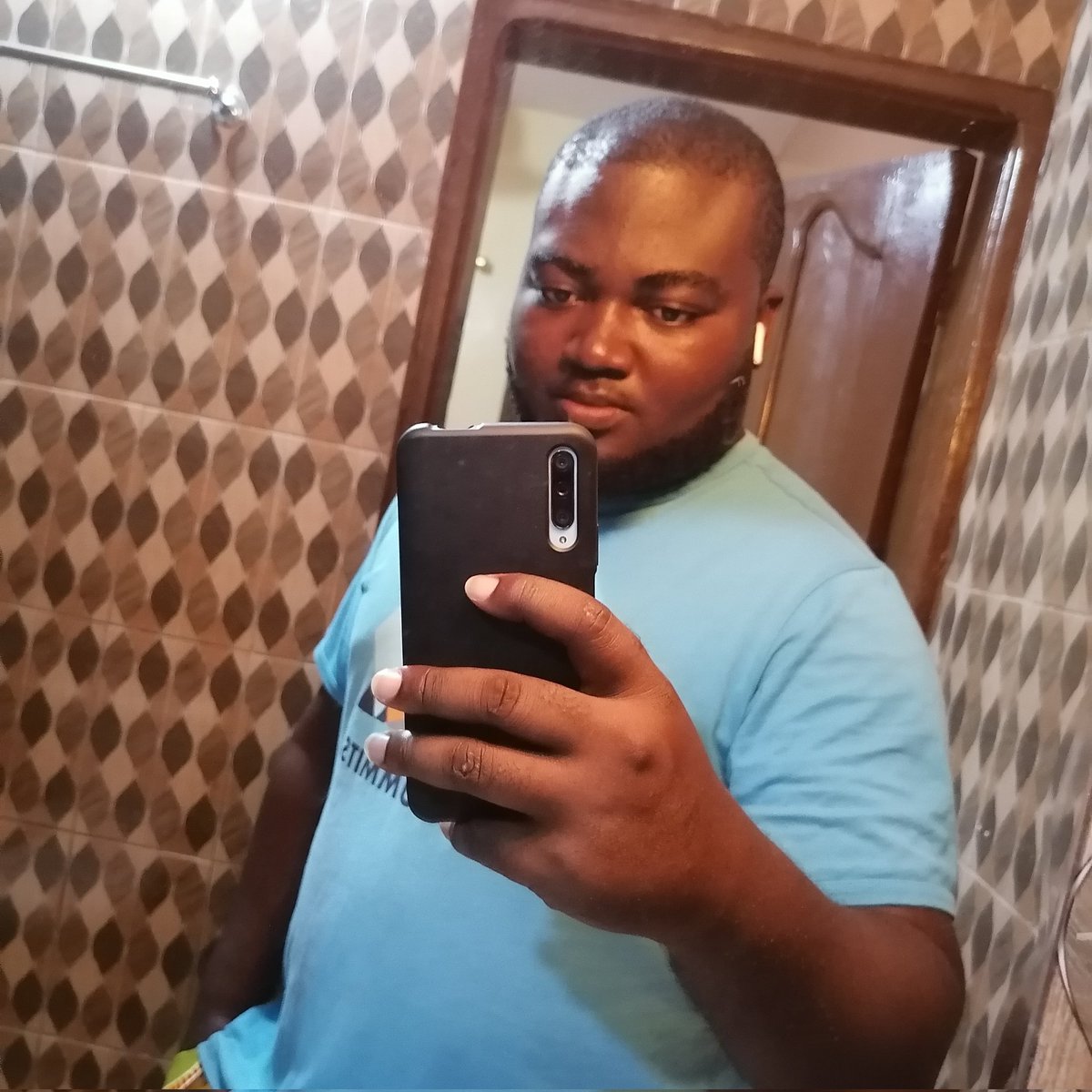 Cyrozen tweet picture