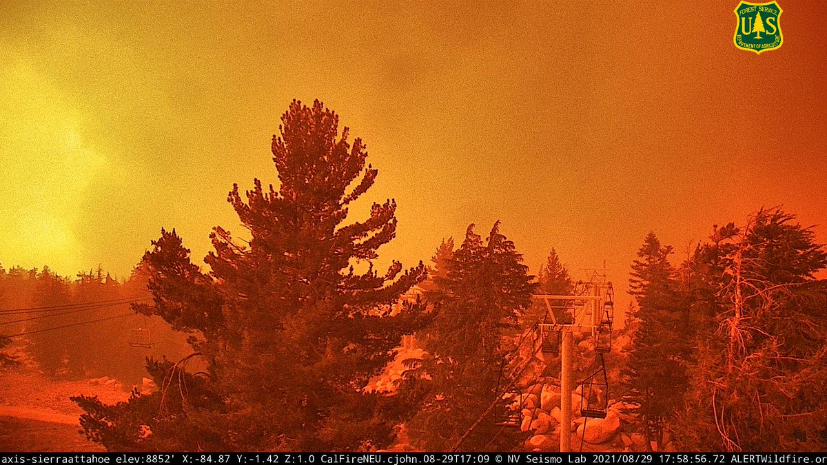 View from Sierra at Tahoe at 6pm this evening #CaldorFire