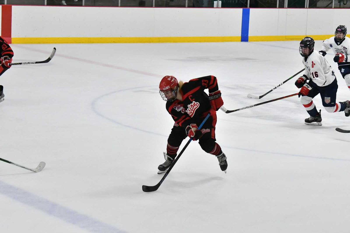 MissionAZHockey's tweet photo. Congrats to Wolfy for making NAU!! Welcome to the hall, very proud of you!! https://t.co/QLkZ3vWioX