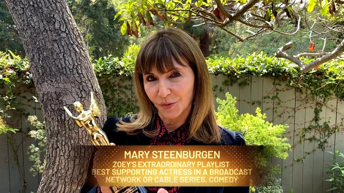 Congratulations @MarySteenburgen, Best Supporting Actress in a Broadcast Network or Cable Series, Comedy! youtube.com/watch?v=uB_m8t… #HCATVAwards #ZoeysExtraordinaryPlaylist