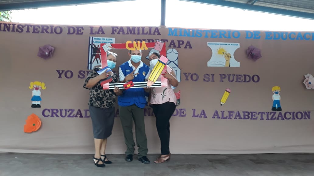MifamManagua's tweet photo. Managua│ #Tipitapa
#PAMOR Ministerio de la Familia, Ministerio de Educación Realizamos Festival Cultural SocioEducativo Historias, Remembranzas Saludando Aniversario Cruzada Nacional de Alfabetización. Y TAMBIEN ENSEÑENLES A LEER.
#AmorAlaFamilia
#SeguimosCambiandoNicaragua https://t.co/p3SViHpGBB