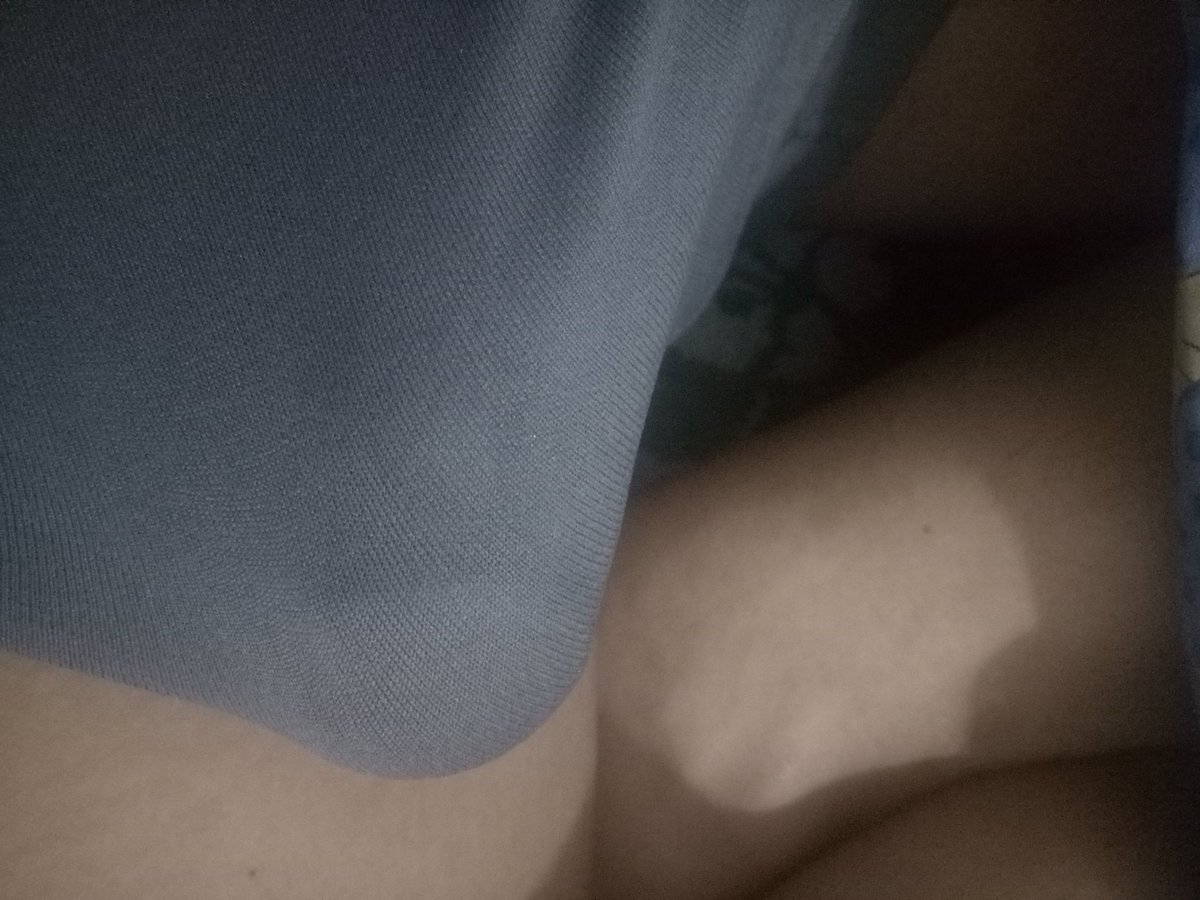 AlifAtila's tweet photo. Baru bangun wkwkwk De'Deknya juga ikut bangun, yang mau De'Deknya dimain'in 081358468097 https://t.co/c1nLDzX5sv