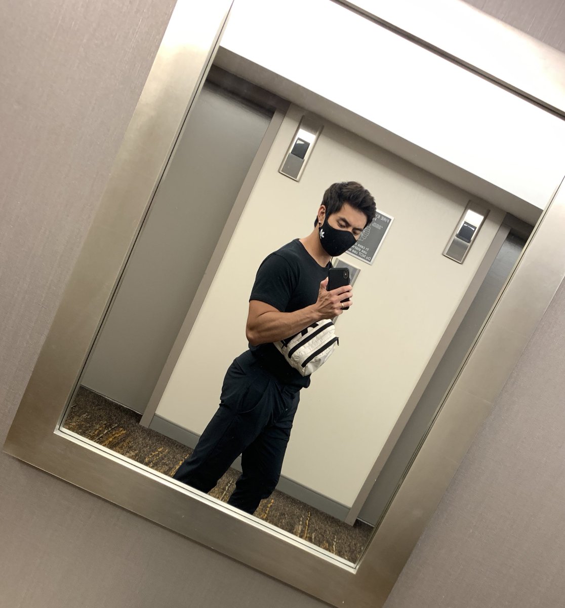 yoshi_sudarso's tweet photo. 🍑 size finally getting back to before I got sick 😬 https://t.co/Bz95eGIXY4