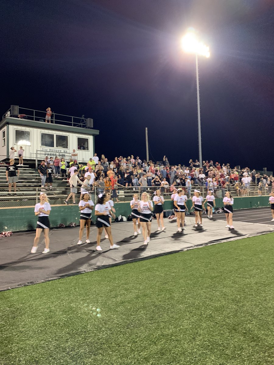 Off to a great start! 
Watonga 20 - Thomas 9  
#homeofchampions #wpseagles