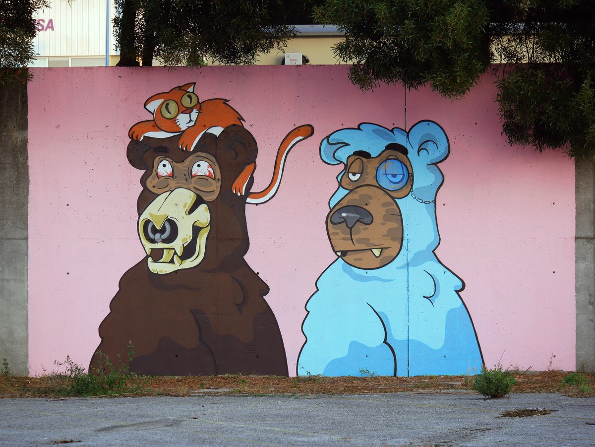 BuzzedBears's tweet photo. It's time for our next @BuzzedBears #NFTGiveaway!!! 💙🐻🧐

Our artists just finished our sick mural in Portugal &amp; we are giving away the IRL BB #53 to a lucky winner who:

1⃣ Follows us
2⃣ Like &amp; RT
3⃣ Tag 3 friends that need to get buzzed

Giveaway ends in 48 hours, good luck! https://t.co/fRd0f8gYzc