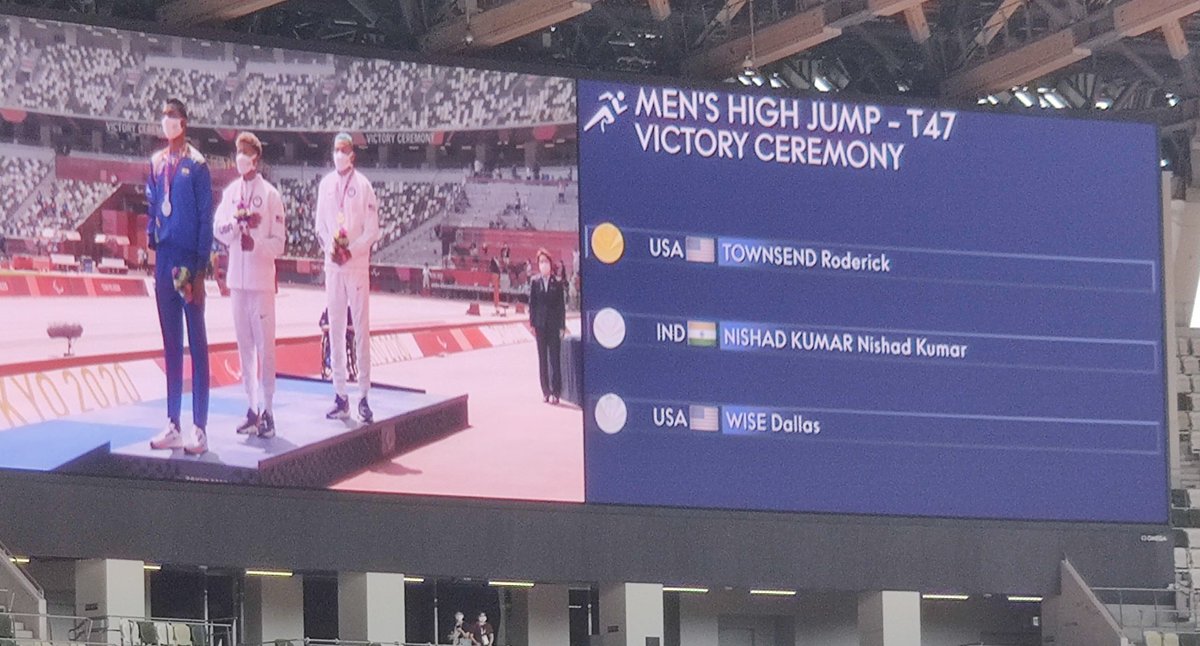 ParalympicIndia's tweet photo. VICTORY CEREMONY 🥈 @nishad_hj T47 High Jump @ParaAthletics!! 🇮🇳🎉 #Praise4Para

@narendramodi @Media_SAI @Paralympics @ianuragthakur 
#UnitedByEmotion #StrongerTogether #Toktyo2020 #Paralympics https://t.co/6bVnB1MebF