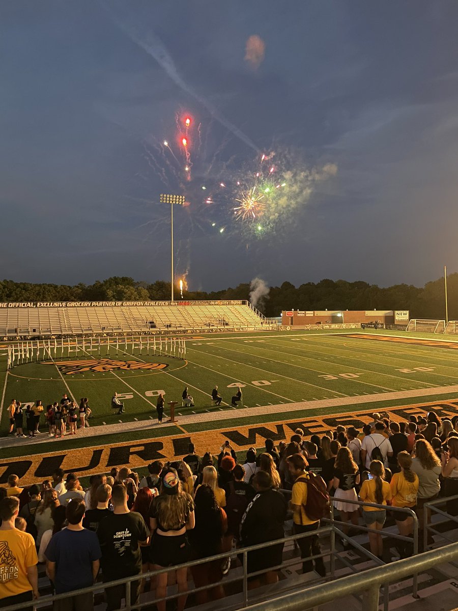 Welcome @MissouriWestern Class of Quality 2025! We can’t wait to have you in class starting this week!#GoGriffs