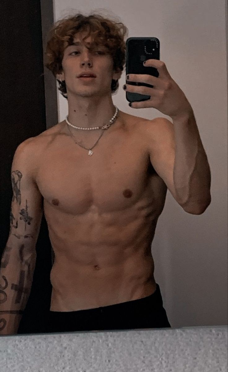 imhereforlakes's tweet photo. vinnie hacker nudes https://t.co/J3gxW0kSGY
