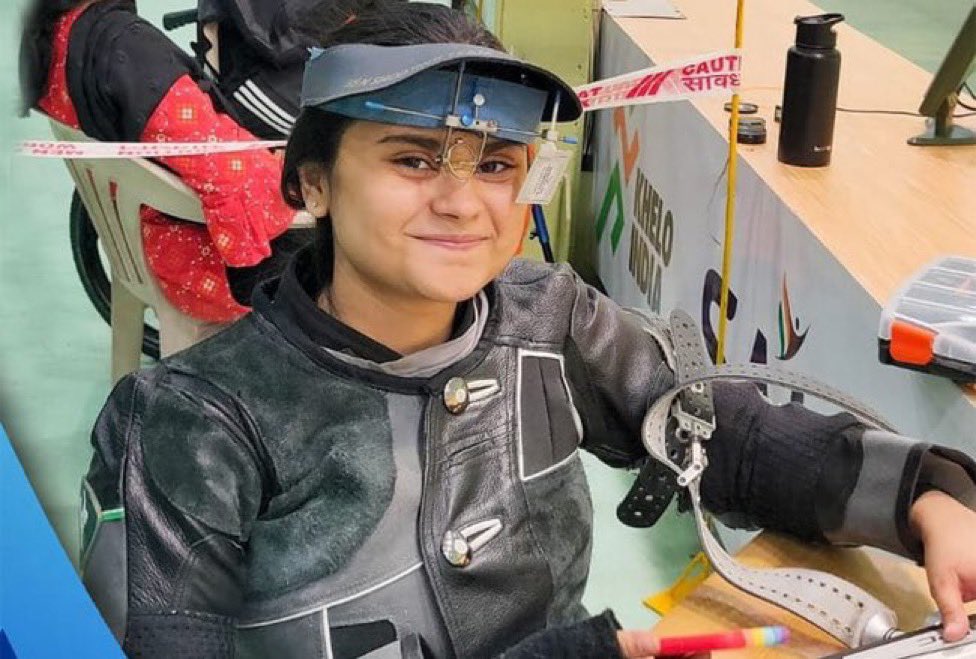 sambitswaraj's tweet photo. Congratulations to @AvaniLekhara for the outstanding performance in #Tokyoparalympics2020 &amp; bagging home a Gold🥇 
May you ever stay blessed!!
👏👏👏👏 https://t.co/yPWpqjsqcW