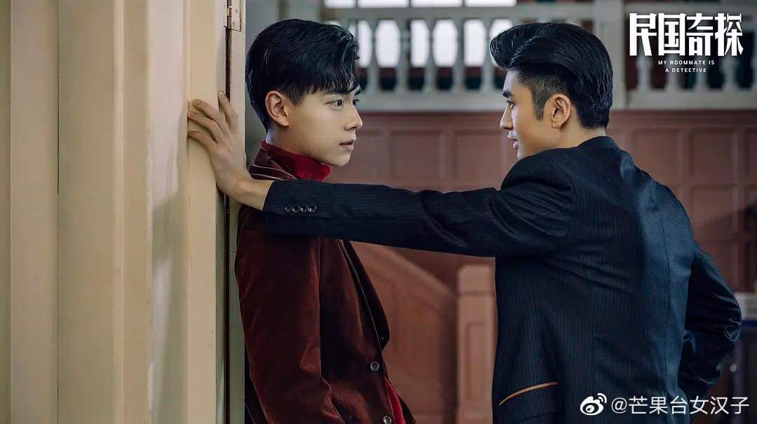 мой сосед страшно красивый