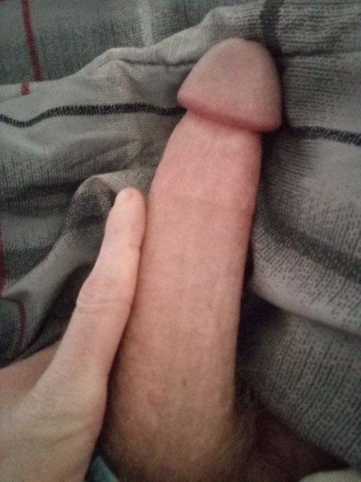 I have 2 weeks built up damn I need a lil help https://t.co/ySa8Zl8YSc