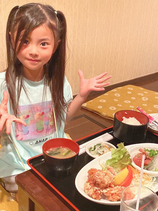 Twitterのコスプレ画像15