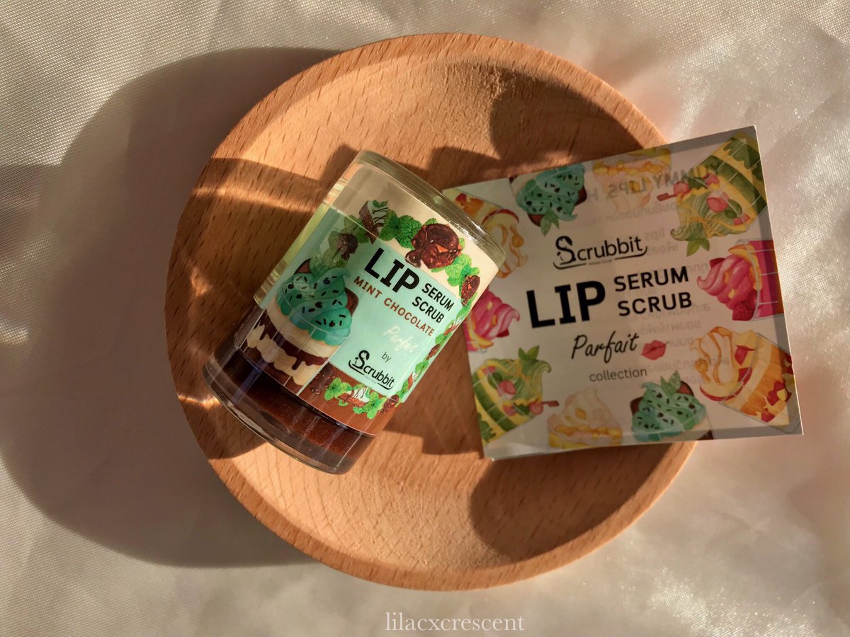 lilacxcrescent's tweet photo. ทีมทิ้นท์ช็อกโกแลตถูกใจสิ่งนี้ 🍫💚 #Scrubbit ออกลิปสครับแบบหอมกลิ่นมิ้นท์ช็อกมาแล้ว! มี 2 ชั้นทั้งสครับและบำรุงทีเดียวจบ สครับช่วยผลัดเซลล์ผิวหมองคล้ำออกและบำรุงด้วยลิปเซรั่มต่อก็คือปากชุ่มชื้นแล้วนุ่มขึ้นมาก💕 ทาแล้วเย็นๆ หอมกลิ่นมิ้นต์อีกด้วย 💙
#ใช้จริงรีวิวจริง #ใช้ดีบอกต่อ https://t.co/nz9CXOqmZg