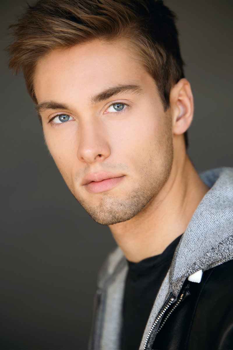 Spiderman/Peter Parker/Venomized

⚫Portraying a 25 year old Peter Parker.
⚫Lewd/Non Lewd Rps
⚫Bisexual (Female lean)
⚫Crossovers welcome
⚫6 years roleplay experience
⚫Story based roleplay
⚫ PLEASE DONT REPLY TO PINNED
⚫Just a friendly neighbourhood Spiderman
⚫Not MCU